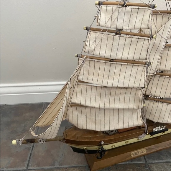 Vintage Handcrafted Wooden Model Gorch Fock Clipper Ship German Navy - Picture 2 of 5